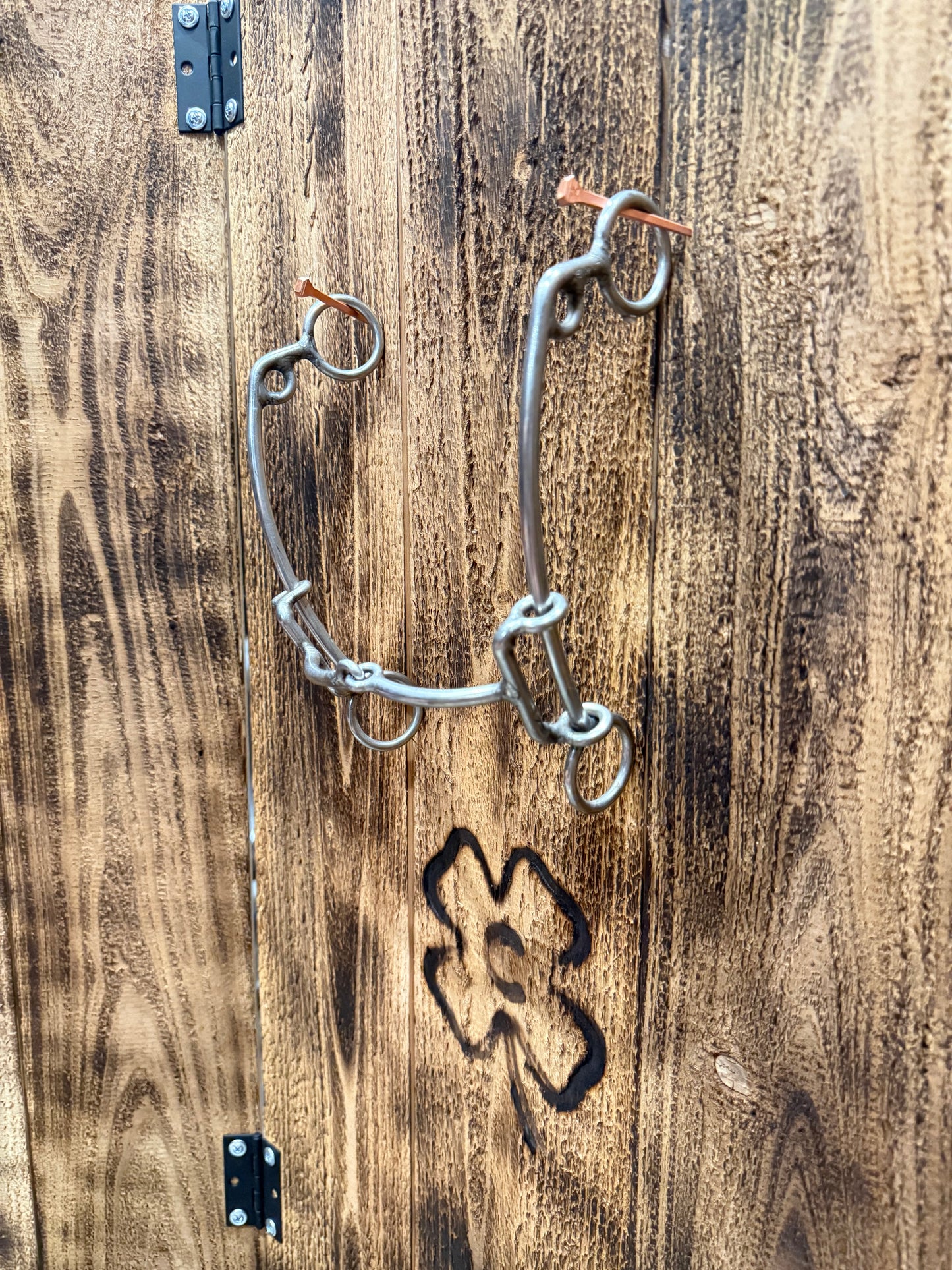 L&W #195 Draw Lift Smooth Curbed Snaffle